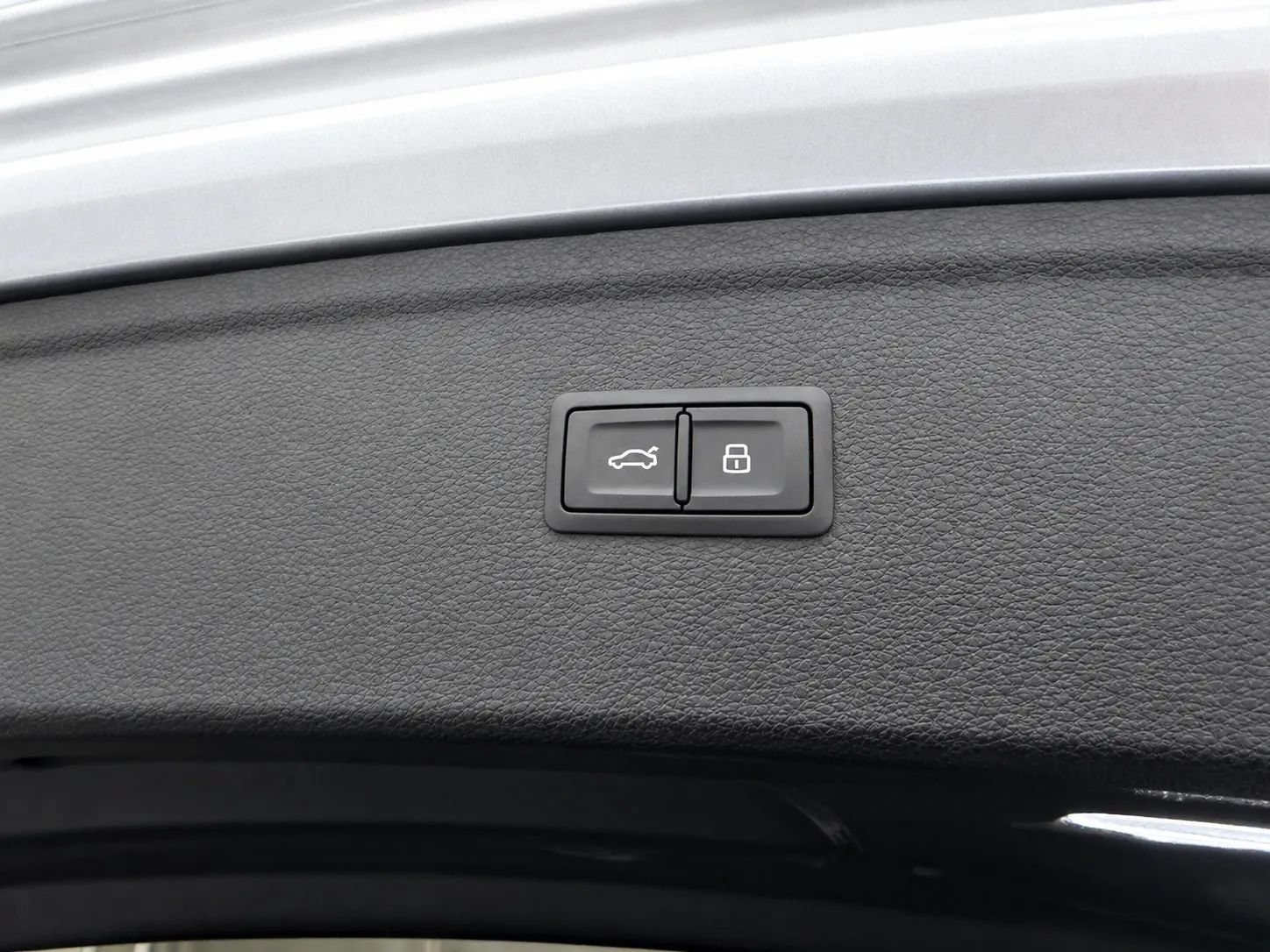 Used 2023 Audi SQ5 Premium Plus w/ Premium Plus Package AWD/4WD image 43