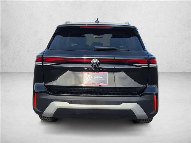Used 2025 Volkswagen Tiguan S image 7
