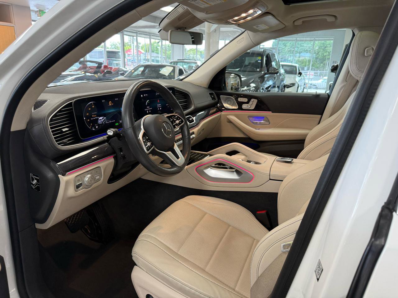 Used 2020 Mercedes-Benz GLS 450 4MATIC w/ Acoustic Comfort Package image 10
