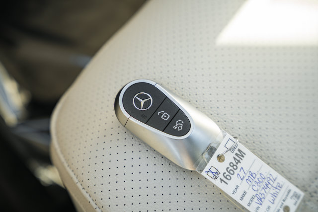 New 2027 Mercedes-Benz C 300 4MATIC Sedan image 46