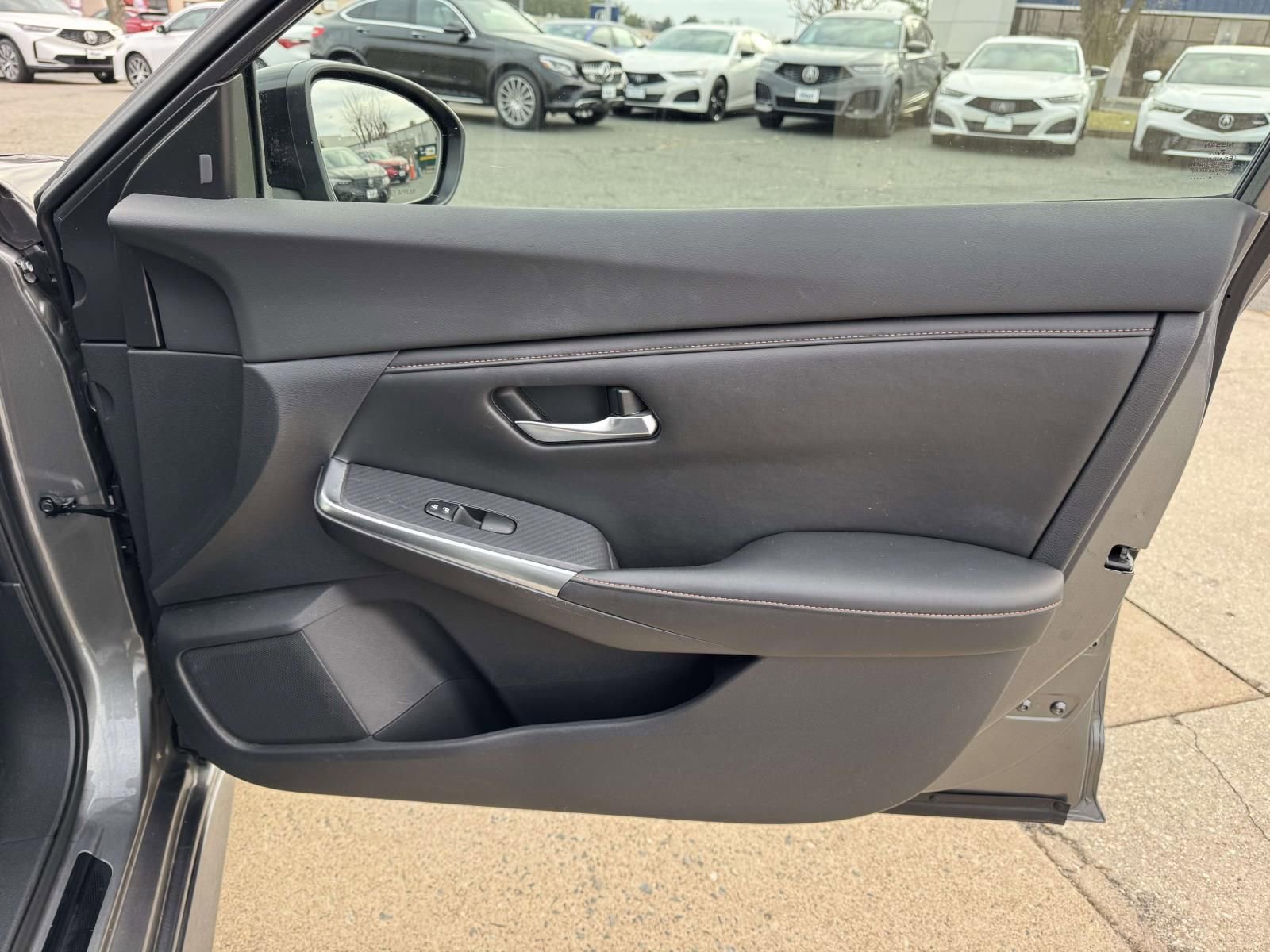 Used 2020 Nissan Sentra SR image 9