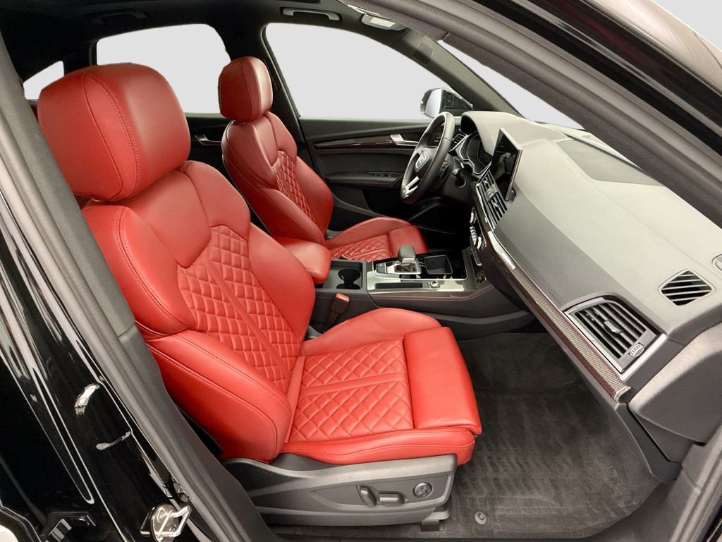Used 2024 Audi SQ5 Premium Plus w/ S Sport Package AWD/4WD image 19
