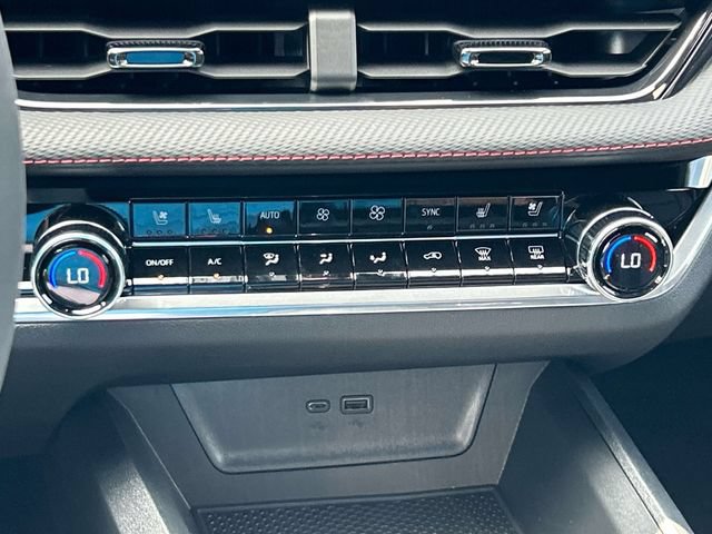 New 2027 Chevrolet Equinox RS w/ Safety and Technology Package FWD image 34