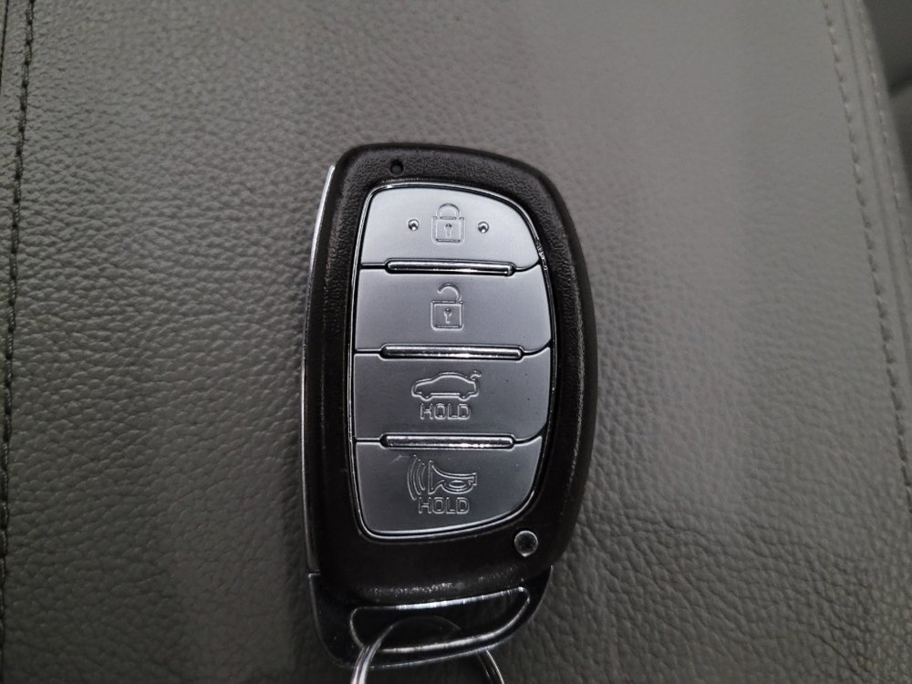 Used 2019 Hyundai Sonata SEL w/ Tech Package 02 FWD image 32