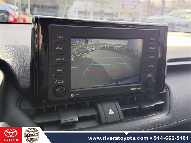 Used 2022 Toyota RAV4 LE image 22