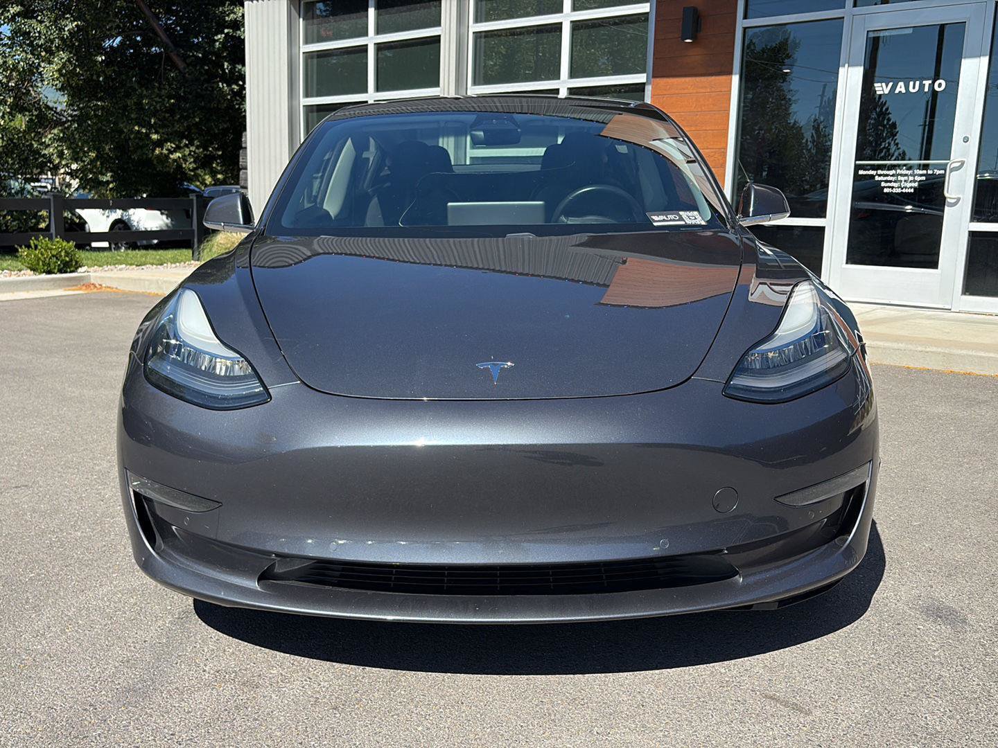 Used 2018 Tesla Model 3 Long Range AWD/4WD image 3