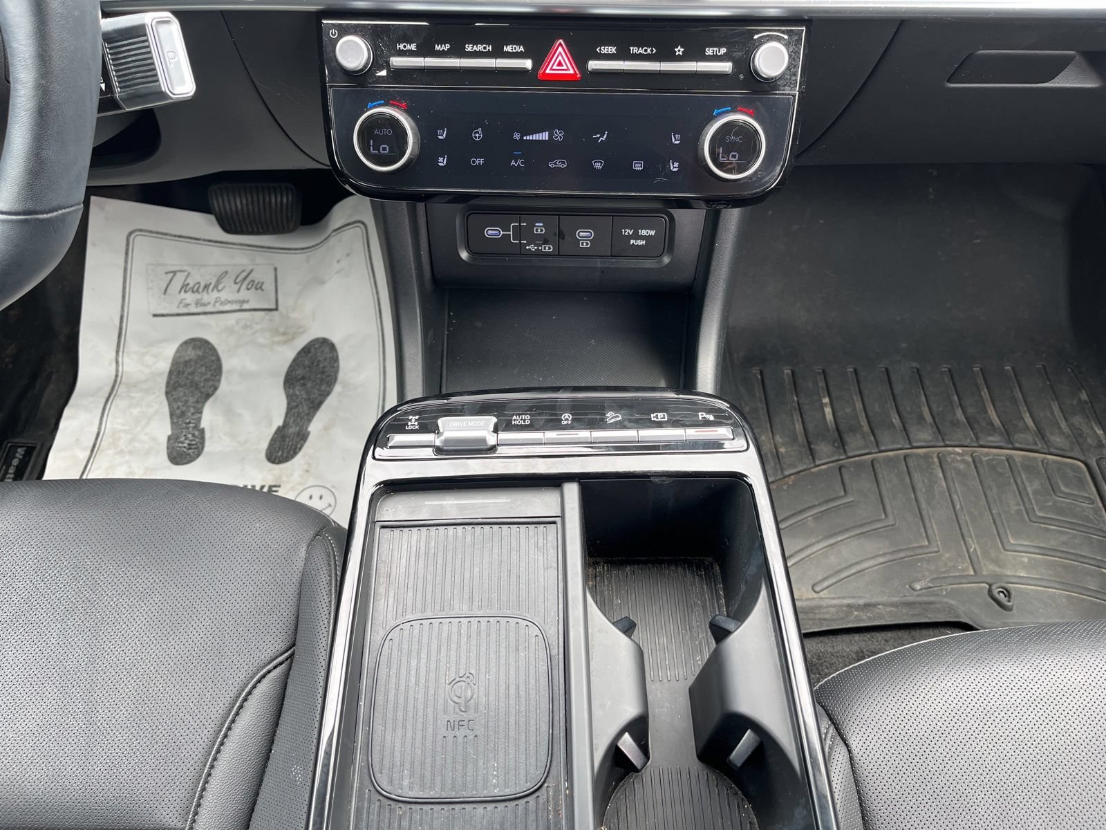 Used 2025 Hyundai Tucson Limited AWD/4WD image 31