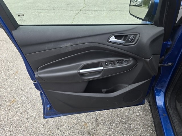 Used 2018 Ford Escape SEL image 9