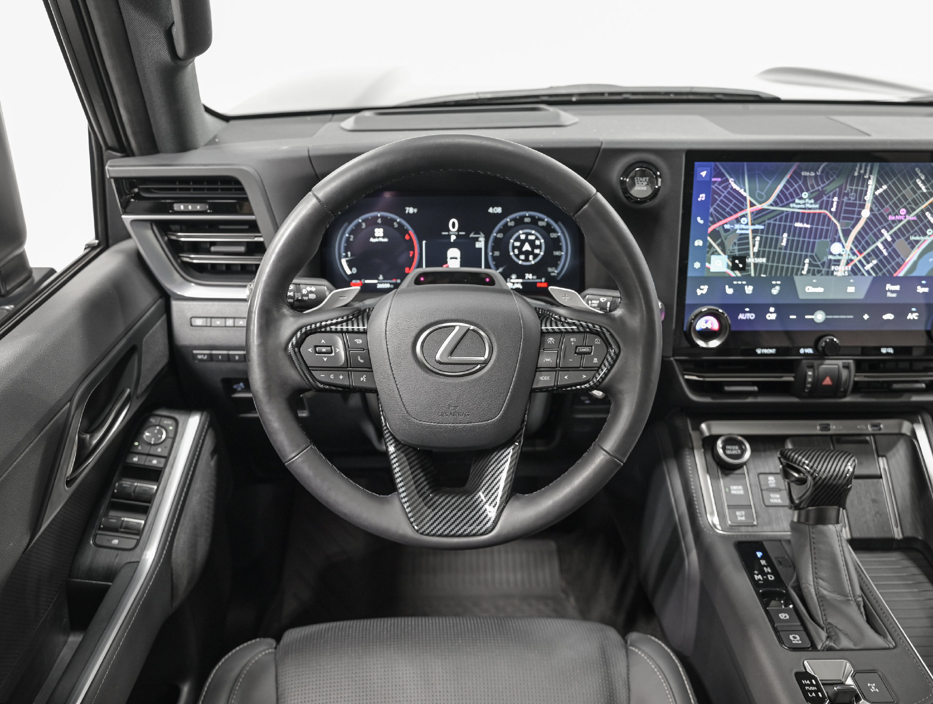 Used 2025 Lexus GX 550 w/ Accessory Package (2T) AWD/4WD image 17
