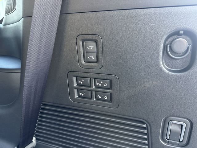 New 2026 Nissan Armada PRO-4X w/ Captain's Chari Seat Package image 15