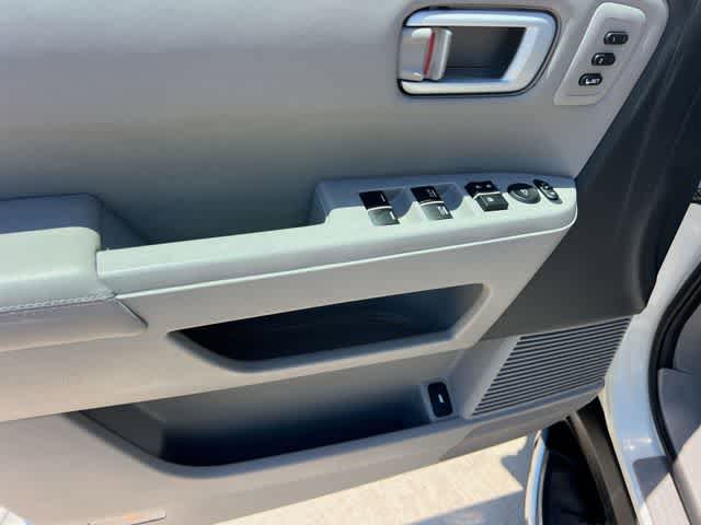 Used 2015 Honda Pilot Touring image 29