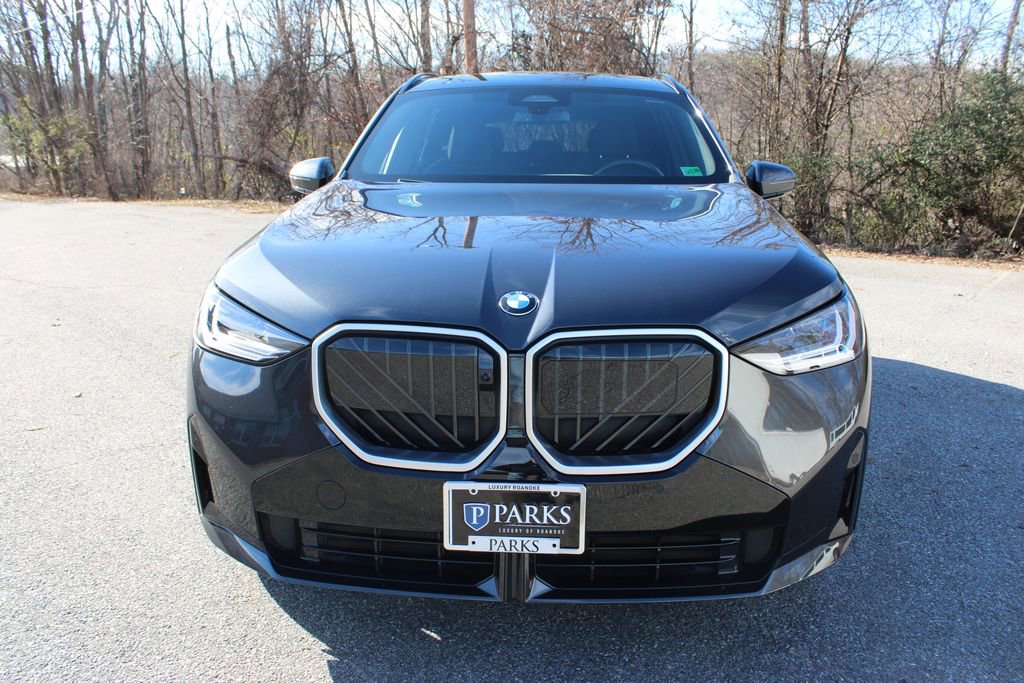 Used 2025 BMW X3 xDrive30i w/ Premium Package image 4