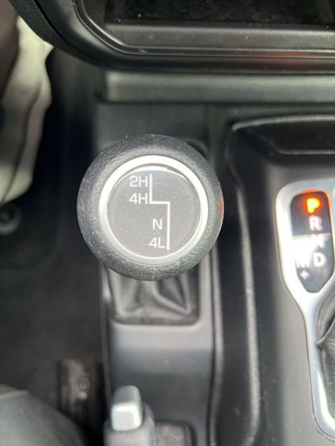 Used 2020 Jeep Wrangler Unlimited Sport image 30