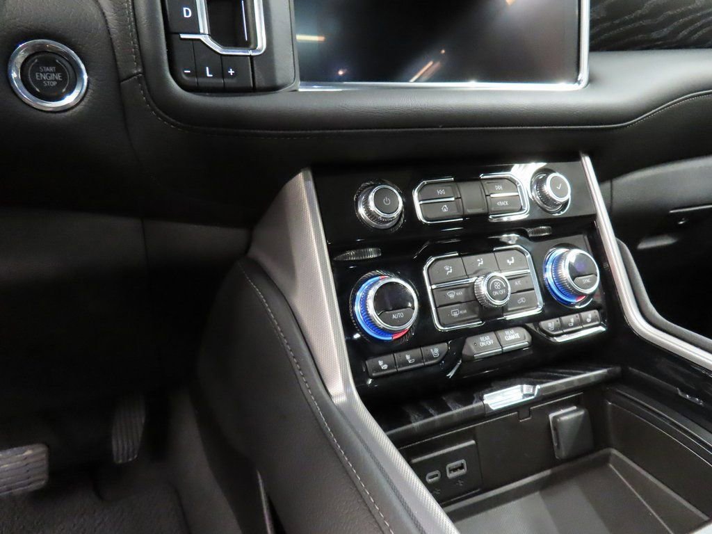 Used 2023 GMC Yukon Denali AWD/4WD image 60
