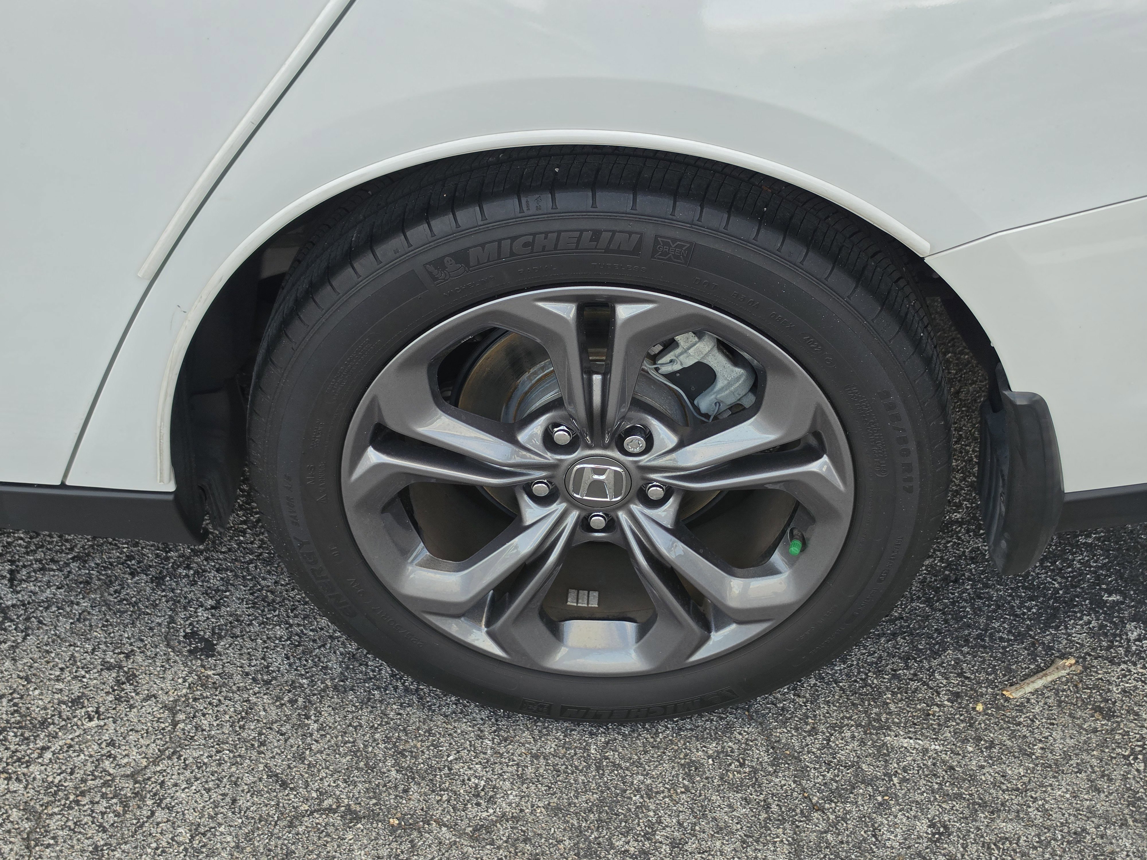 Certified 2023 Honda Accord EX image 20