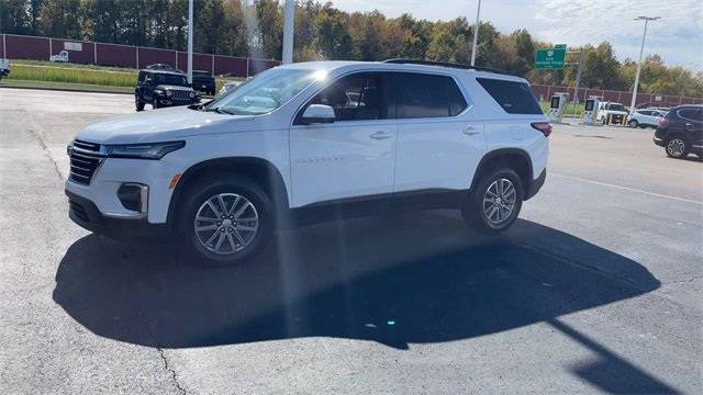 Used 2023 Chevrolet Traverse LT image 4