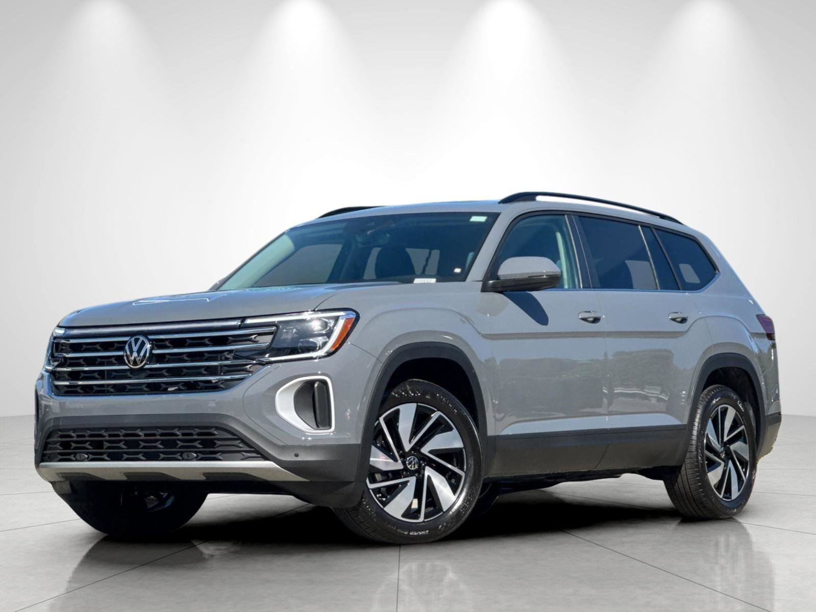New 2026 Volkswagen Atlas SE