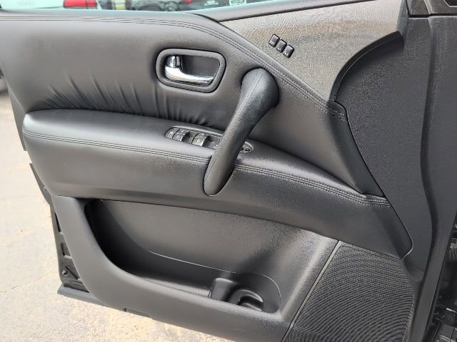 Used 2022 Nissan Armada SL w/ Midnight Edition Package image 16