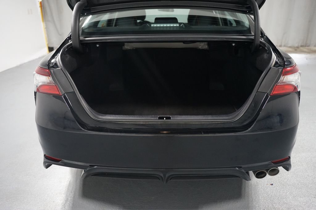 Used 2024 Toyota Camry SE image 27