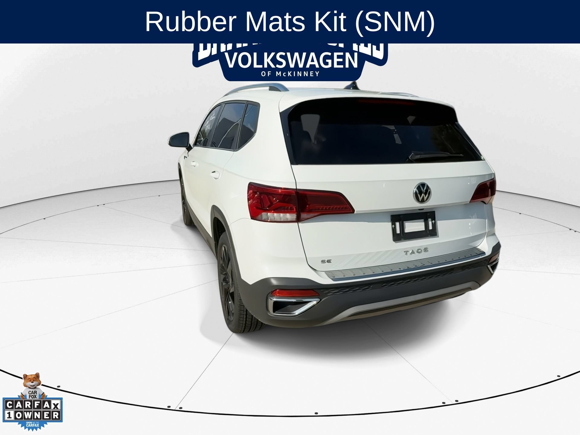 Used 2023 Volkswagen Taos SE w/ Panoramic Sunroof Package FWD image 7