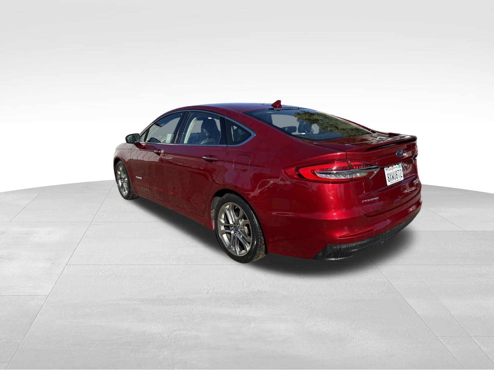 Used 2019 Ford Fusion Titanium FWD image 5