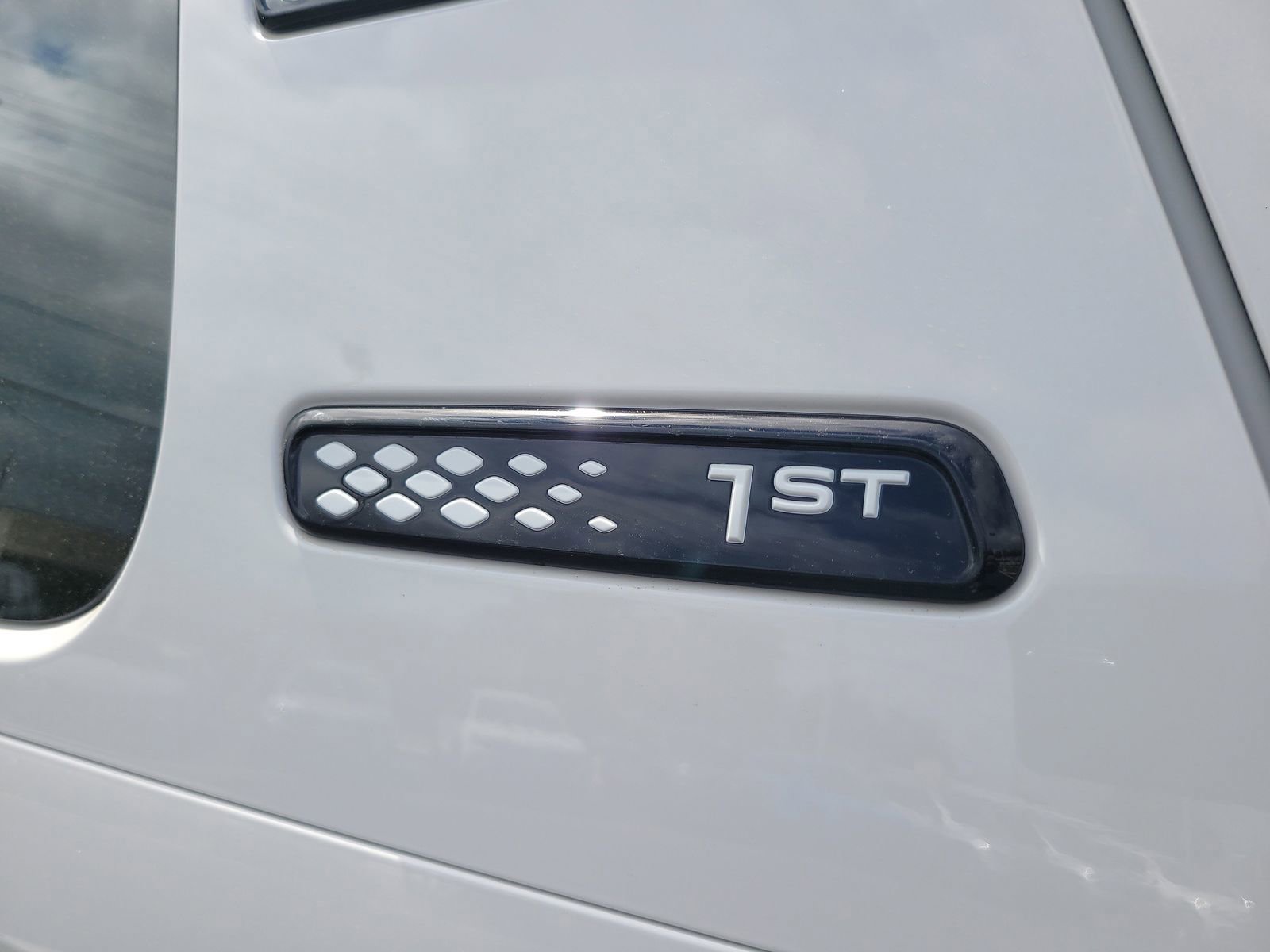 Certified 2025 Volkswagen ID. Buzz 1st Edition image 9