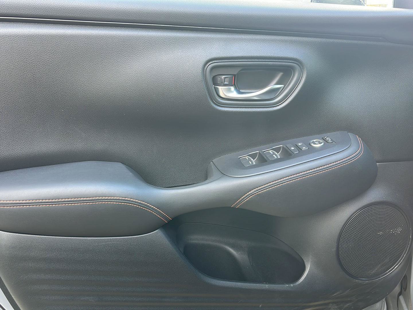 Certified 2024 Honda HR-V Sport image 3