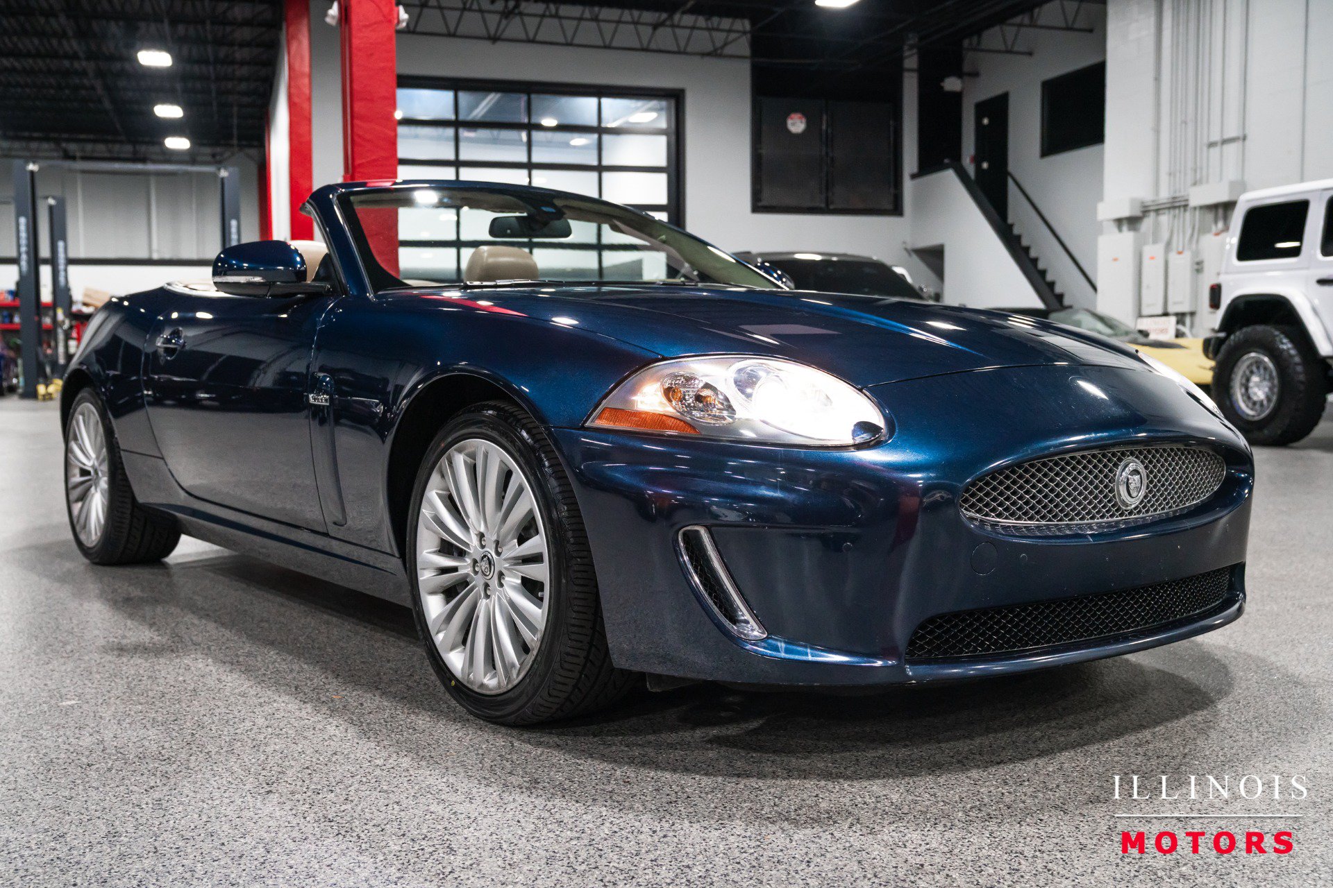 Used 2010 Jaguar XK Convertible RWD image 7