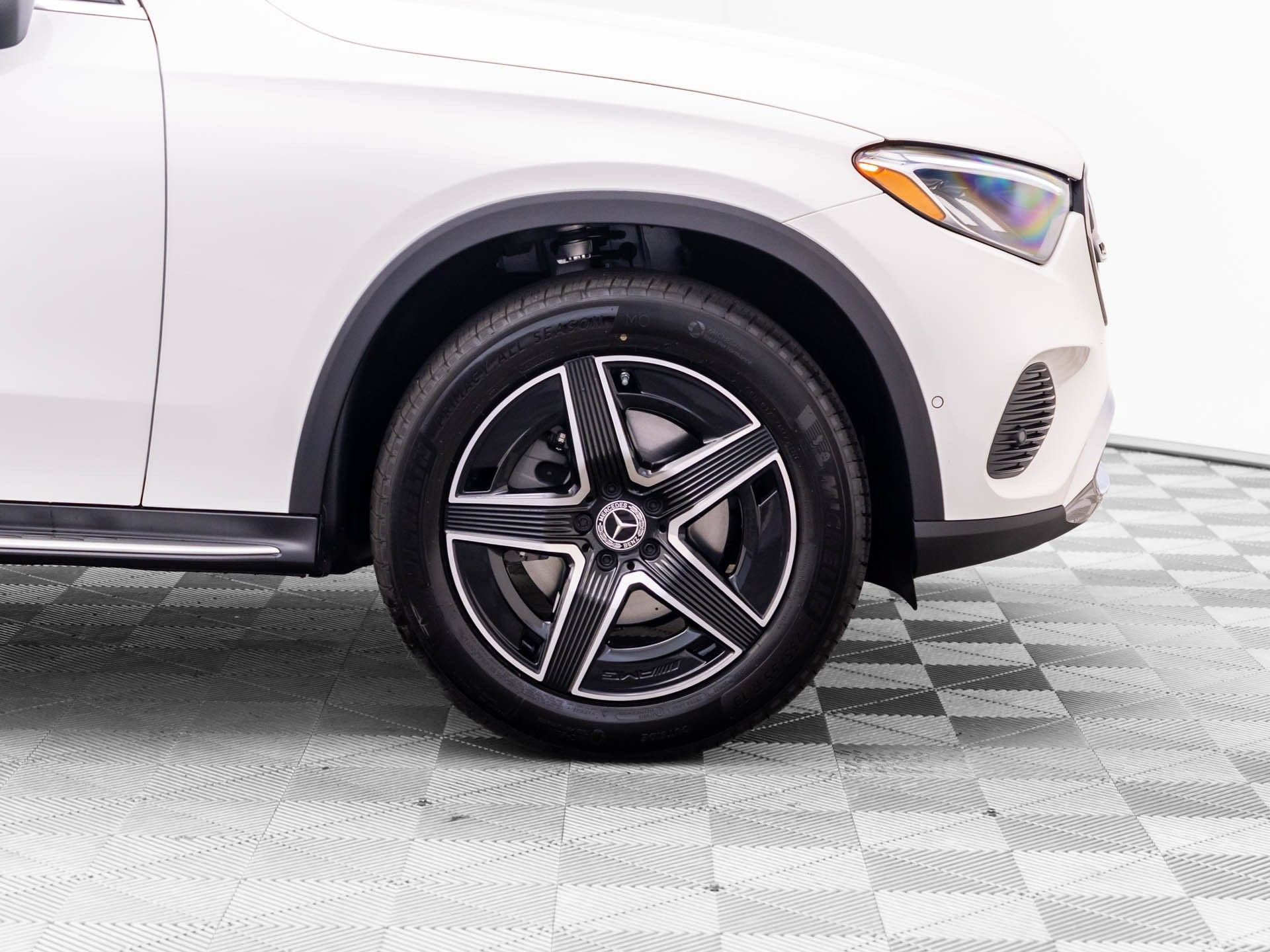 New 2027 Mercedes-Benz GLC 300 4MATIC image 38