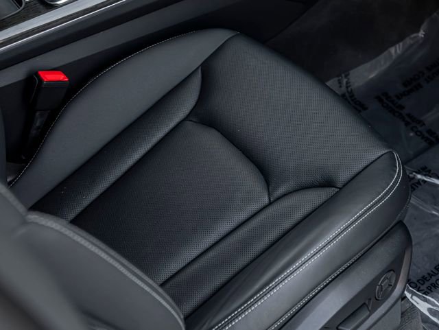 Used 2021 Audi Q8 Prestige w/ Prestige Package image 34