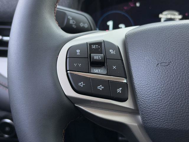 New 2026 Ford Explorer Active w/ Active Comfort Package RWD image 40