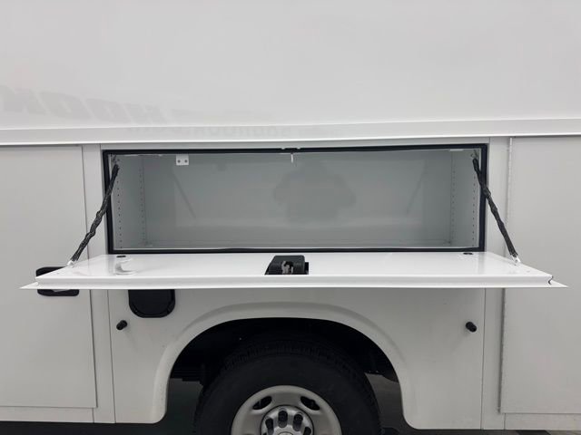 New 2026 Chevrolet Express 3500 w/ Power Convenience Package RWD image 24