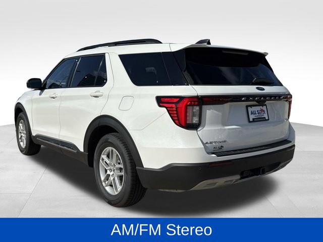 Used 2025 Ford Explorer Active w/ Active Comfort Package image 5