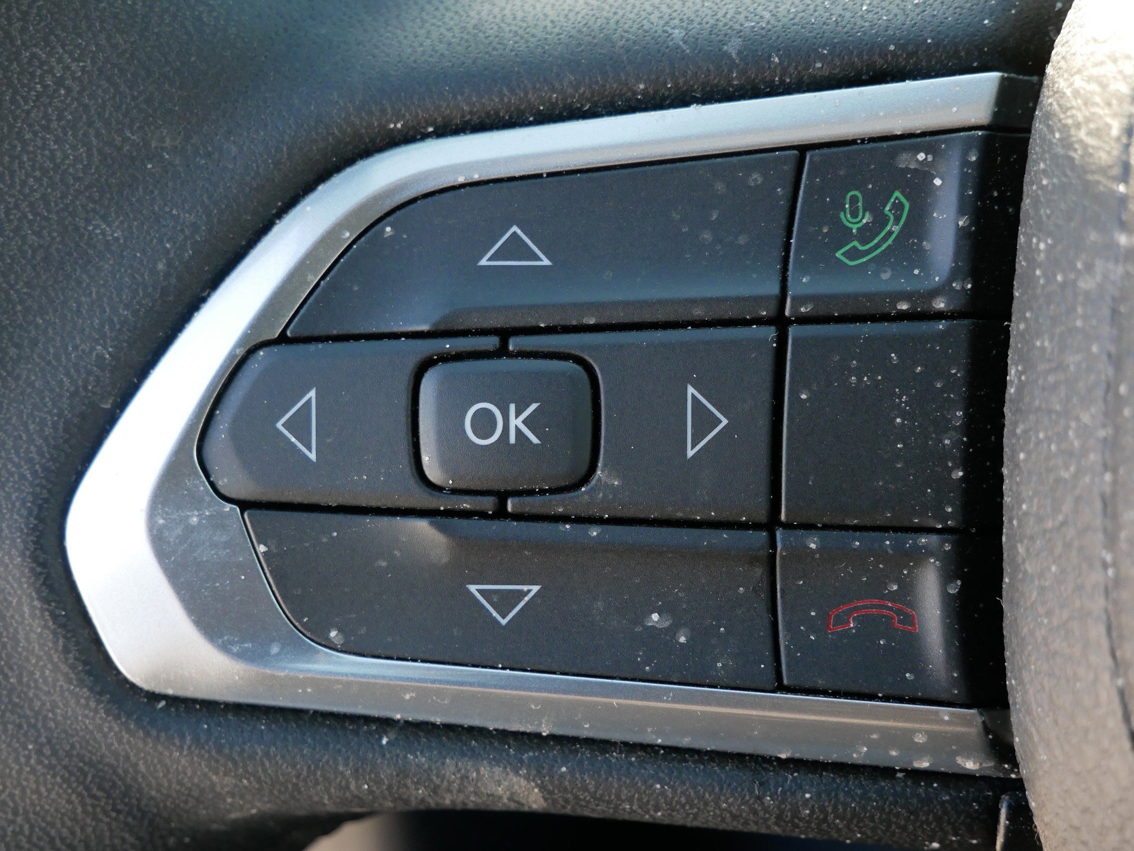 Used 2024 Jeep Compass Limited image 26