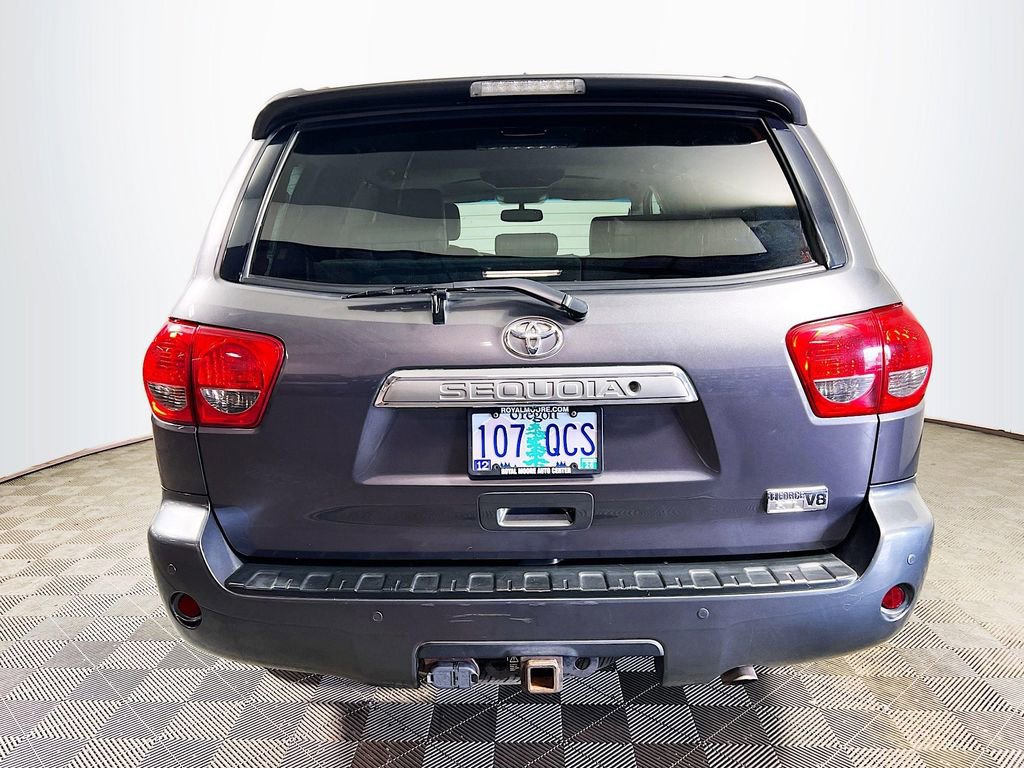 Used 2015 Toyota Sequoia Platinum image 7