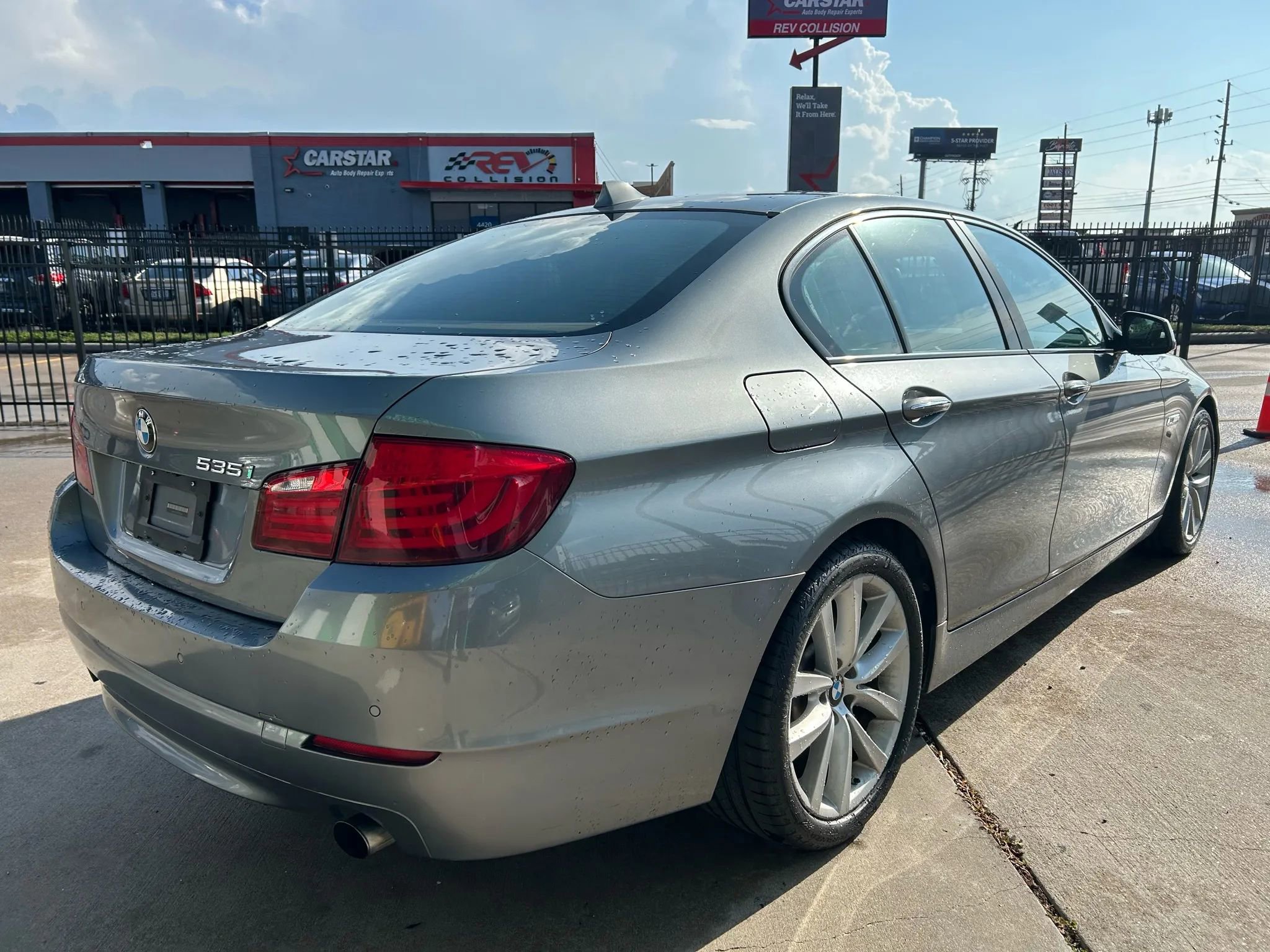 Used 2011 BMW 535i Sedan image 6