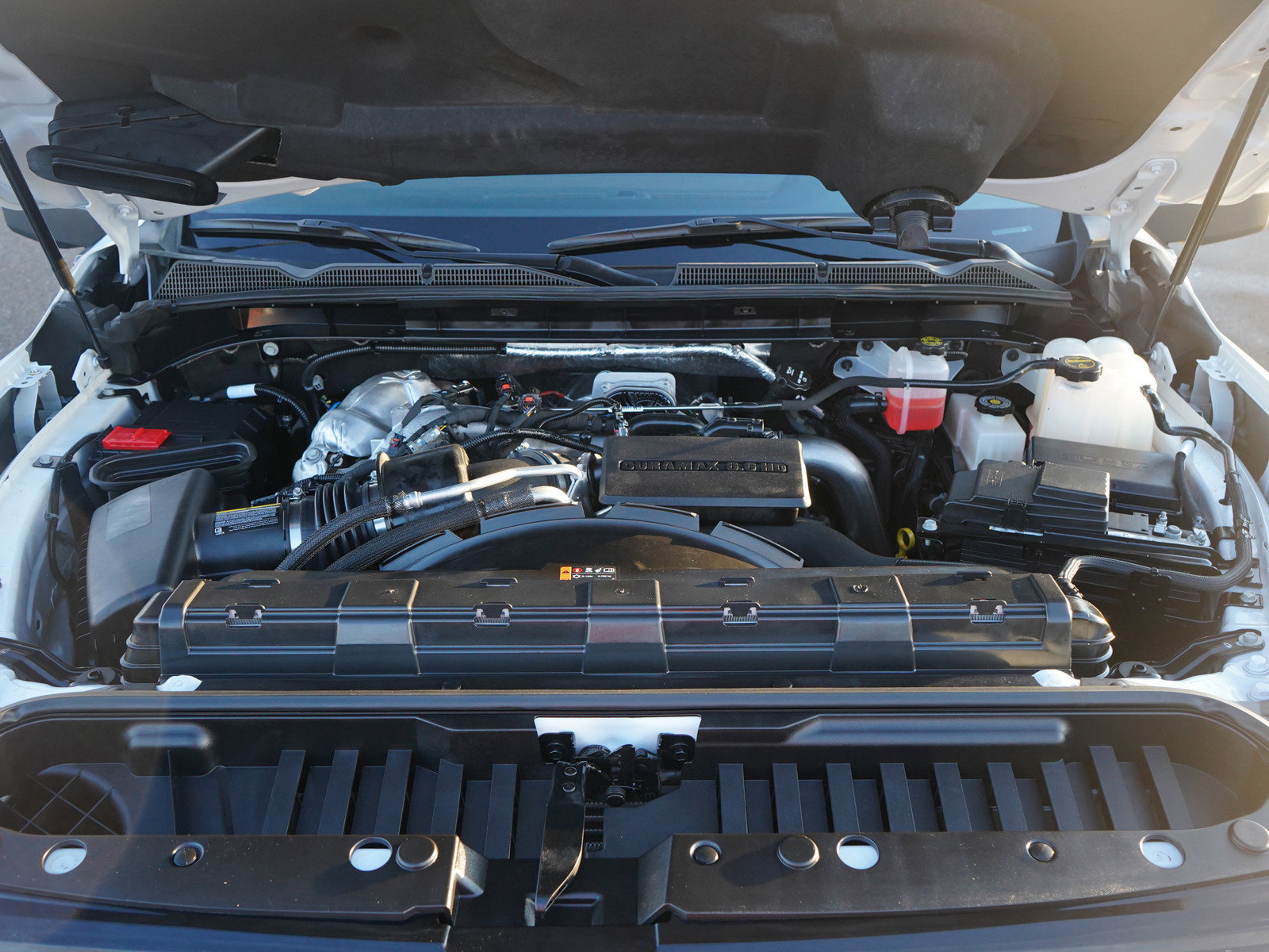 Used 2025 GMC Sierra 2500 AT4X image 34