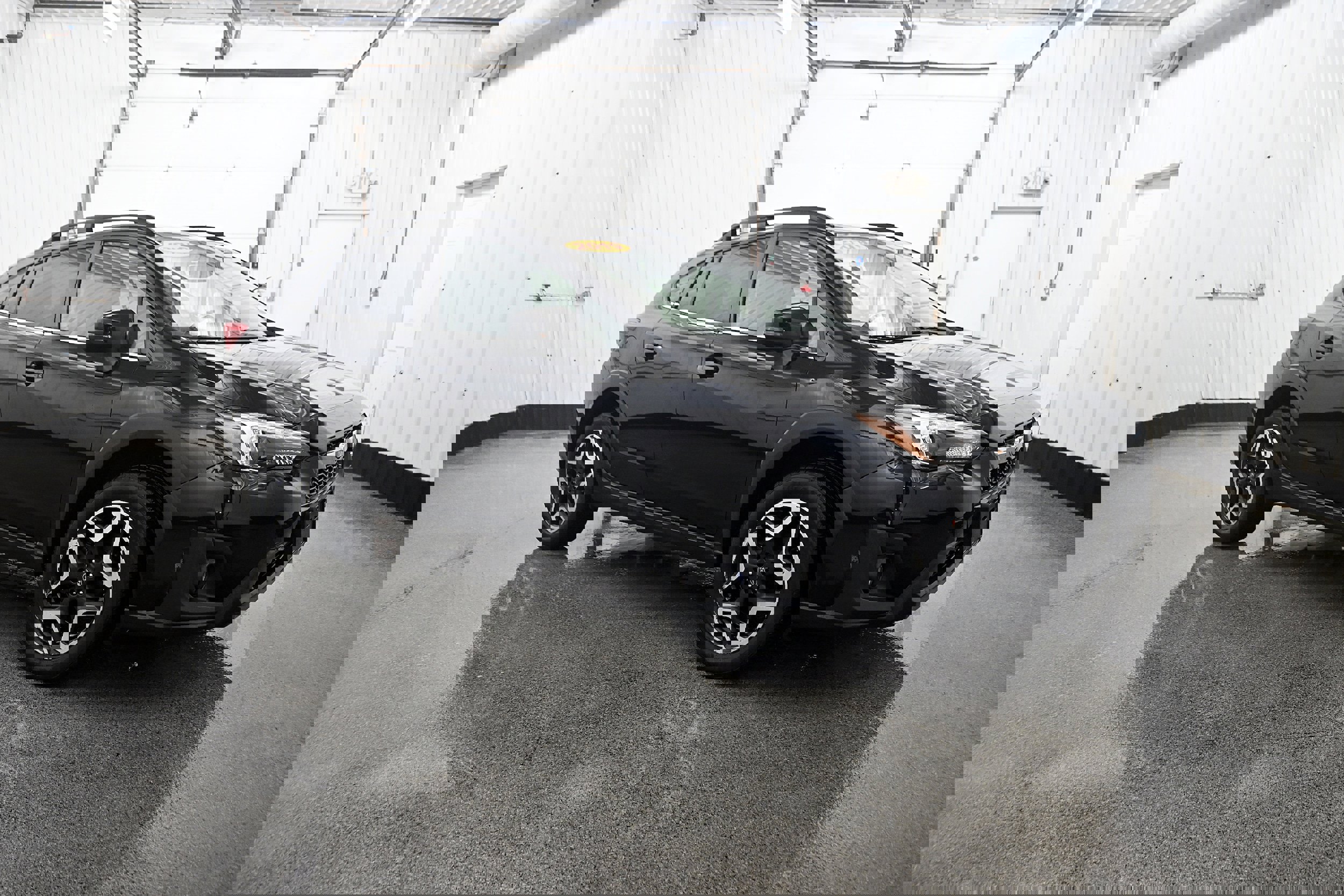 Used 2019 Subaru Crosstrek 2.0i Limited w/ Moonroof Package w/Navigation image 3