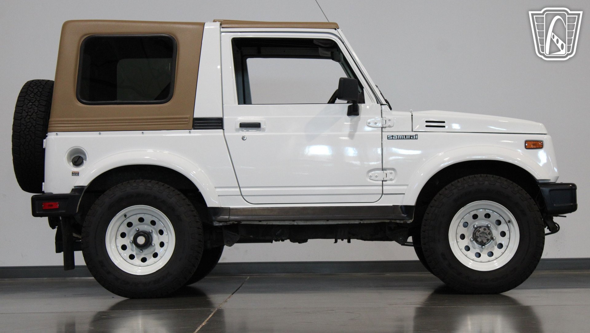 Used 1988 Suzuki Samurai 4WD Soft Top image 23