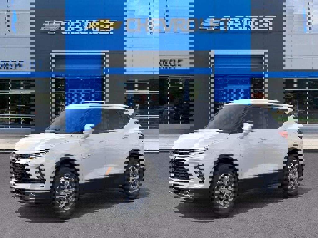 New 2026 Chevrolet Blazer LT w/ LPO, Floor Liner Package image 2