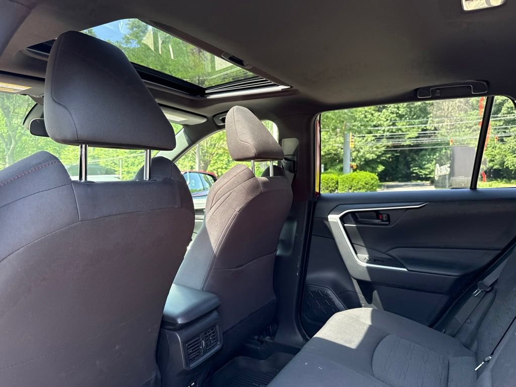 Used 2021 Toyota RAV4 SE w/ Weather & Moonroof Package AWD/4WD image 11