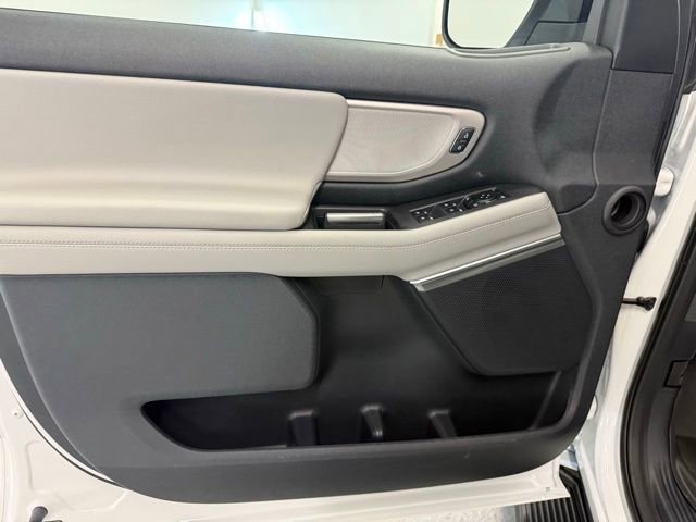 New 2026 Ford Expedition Active image 14