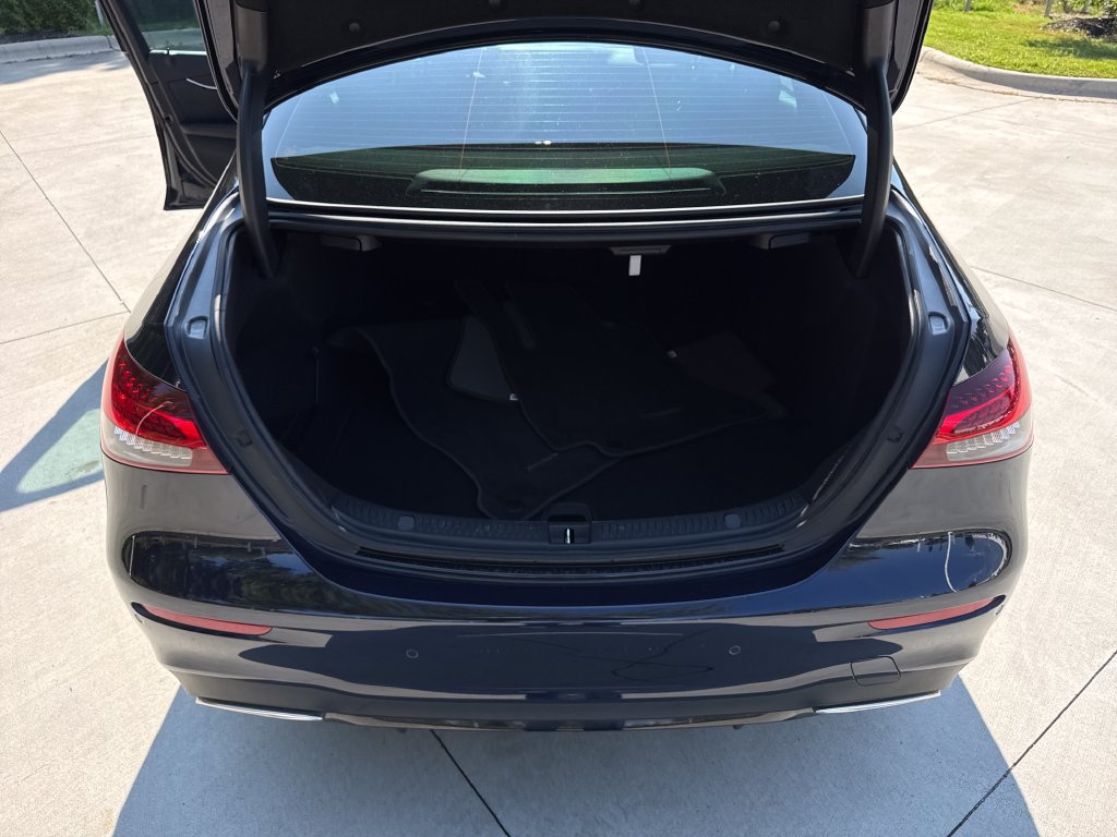 Used 2022 Mercedes-Benz E 350 Sedan image 33