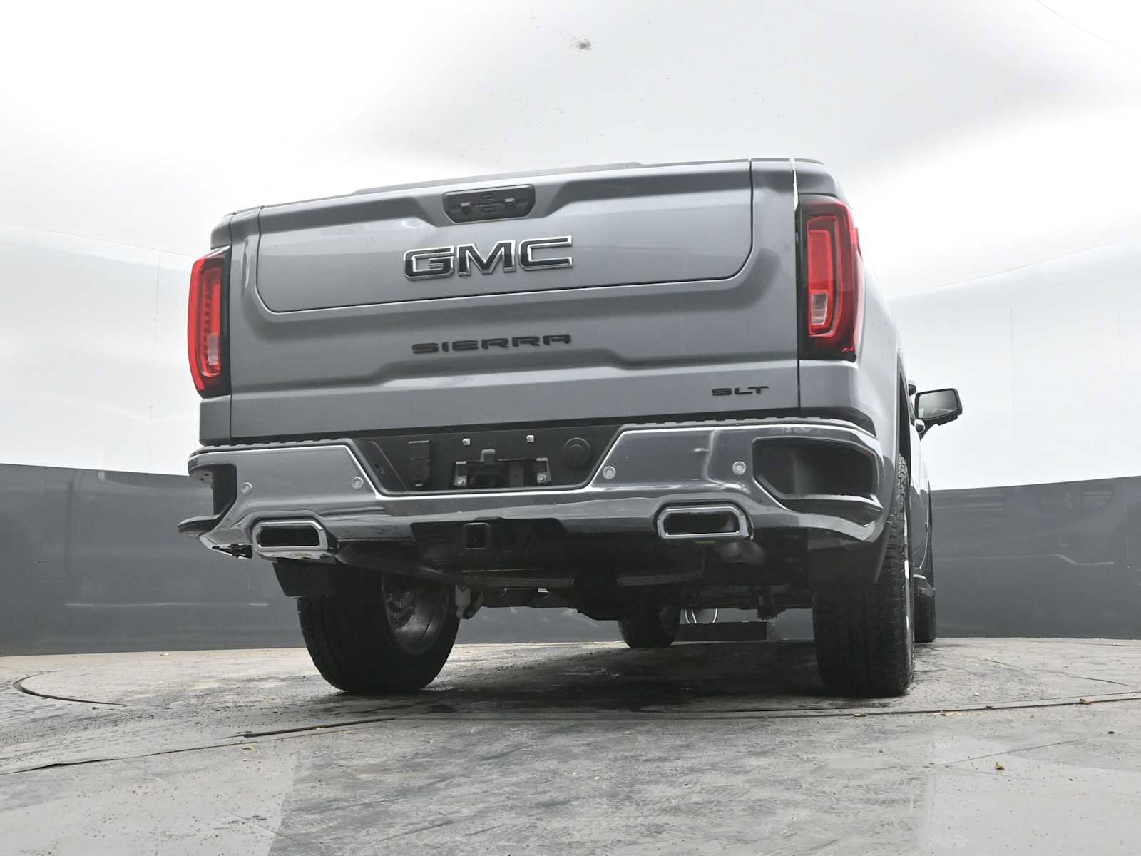 New 2026 GMC Sierra 1500 SLT w/ SLT Premium Package AWD/4WD image 30