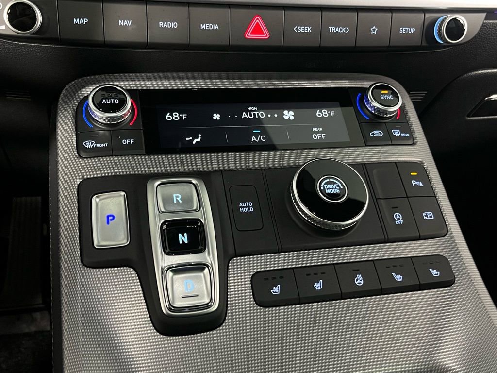 Used 2025 Hyundai Palisade Calligraphy image 22