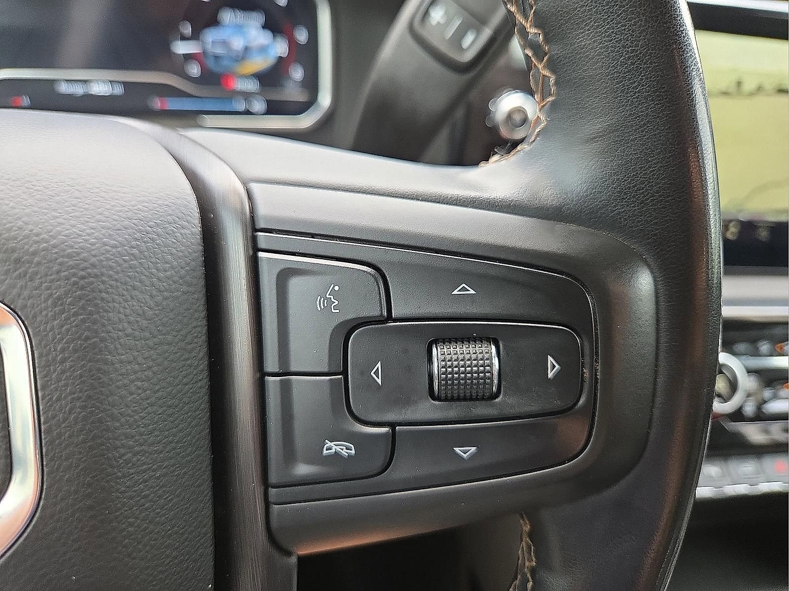 Used 2025 GMC Sierra 2500 AT4 w/ AT4 Premium Plus Package AWD/4WD image 18