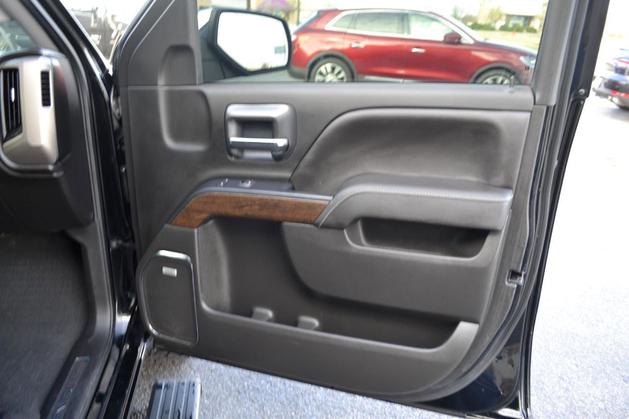 Used 2018 GMC Sierra 1500 Denali w/ Denali Ultimate Package image 35