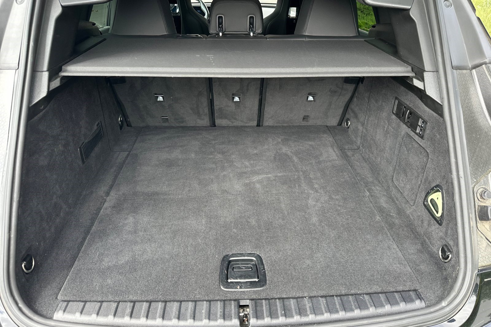 Certified 2024 BMW iX xDrive50 w/ Premium Package image 19