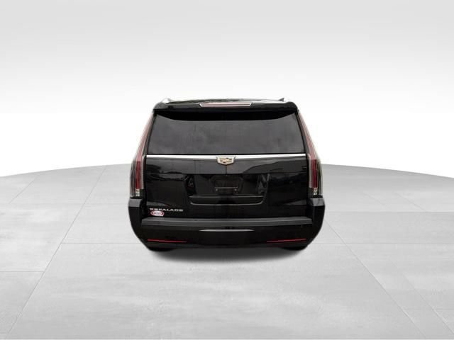 Used 2019 Cadillac Escalade ESV Luxury AWD/4WD image 6
