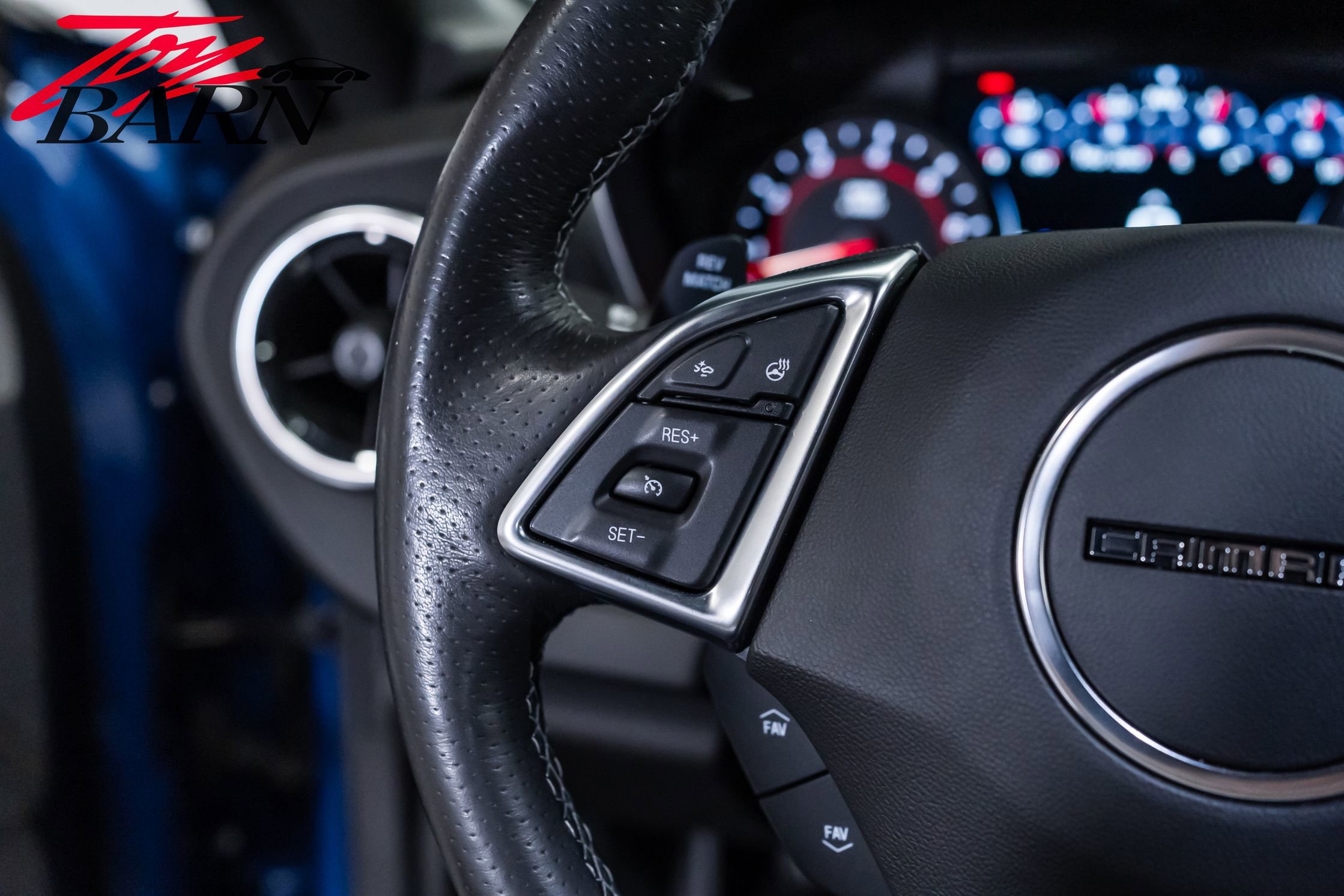 Used 2019 Chevrolet Camaro SS RWD image 33